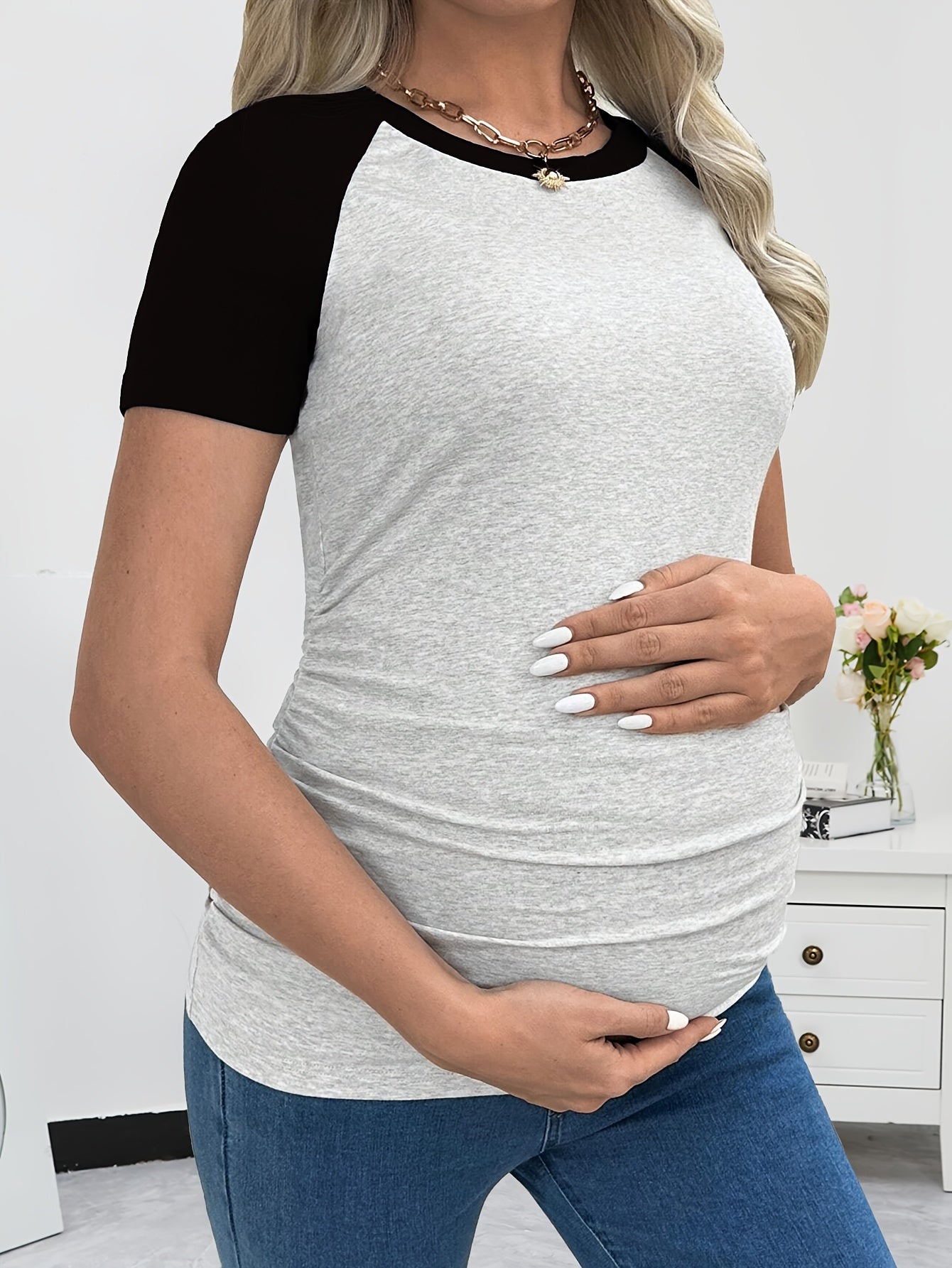 Maternity T-Shirt with Color Block Short Sleeves
