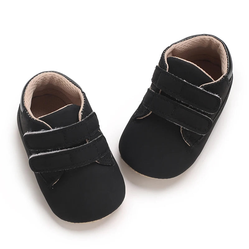 Newborn Baby Shoes Classic Leather Soft Soles Non Slip Toddler Walking Shoes for Boys and Girls 0-18M First Step Walking Shoes