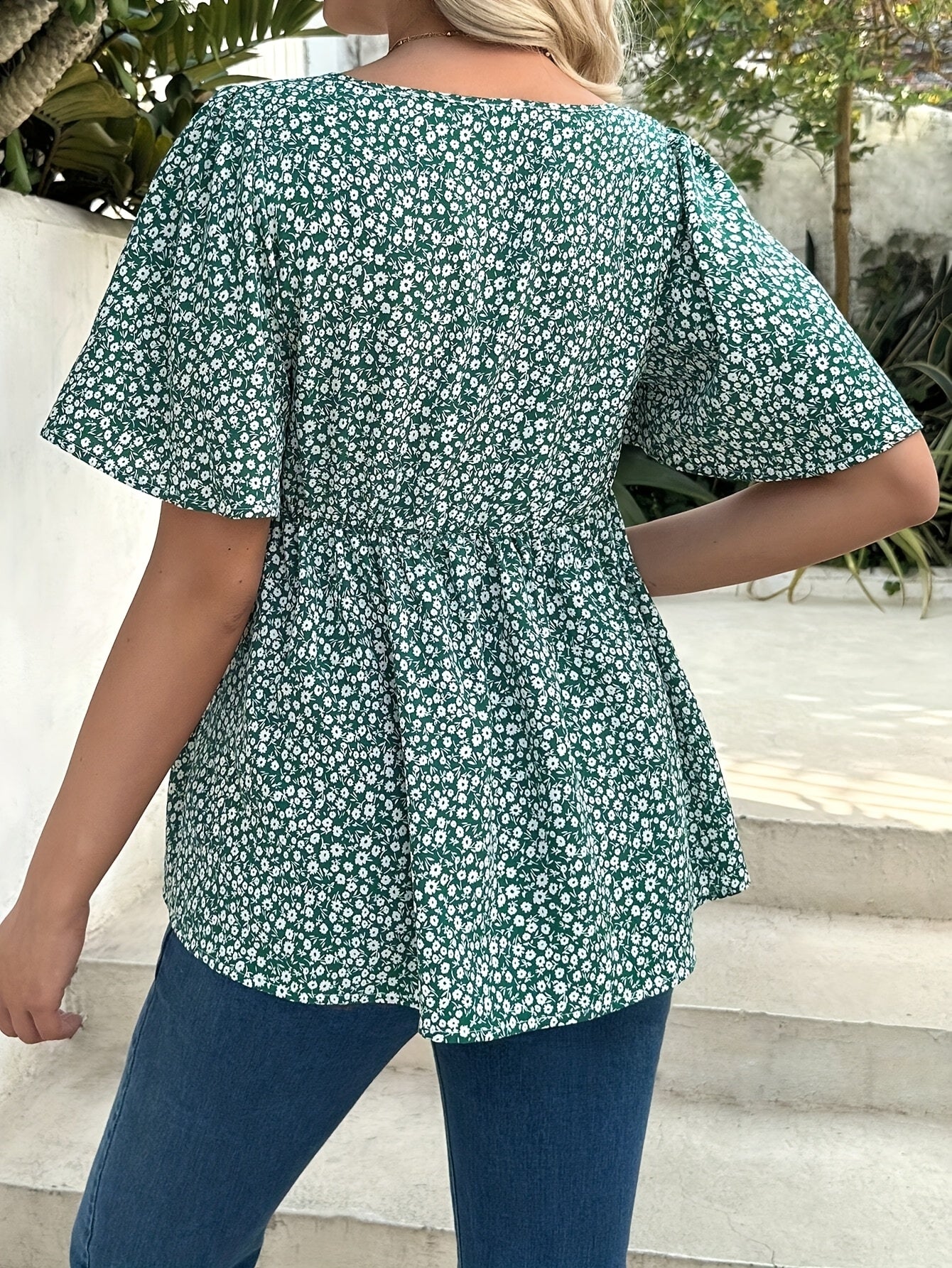 Maternity Shirt with Front Buttons and Waist Tightening, Featuring Small Floral Pattern